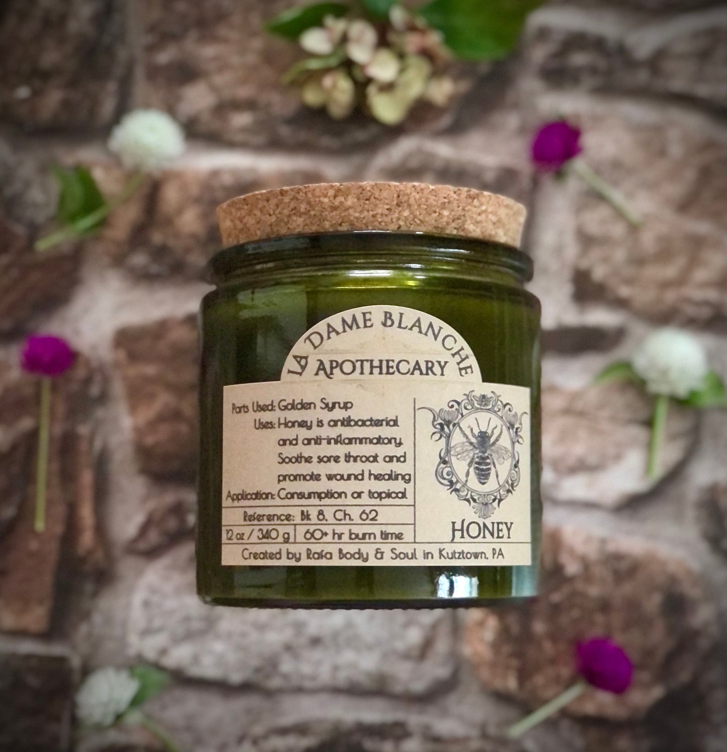 12 oz La Dame Blanche Apothecary: Honey Scented Candle