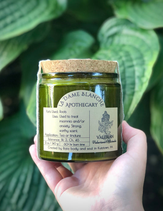 12 oz La Dame Blanche Apothecary: Valerian Candle